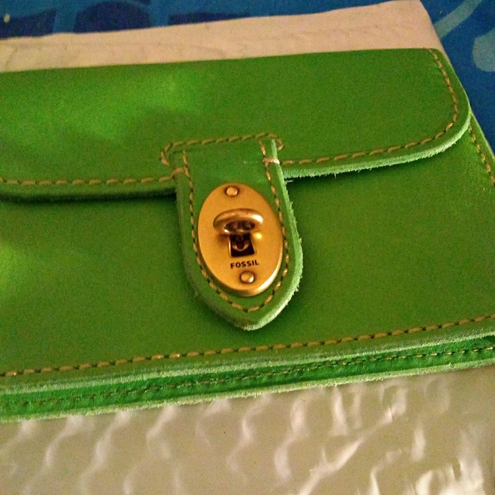 Fossil leather green wristlet